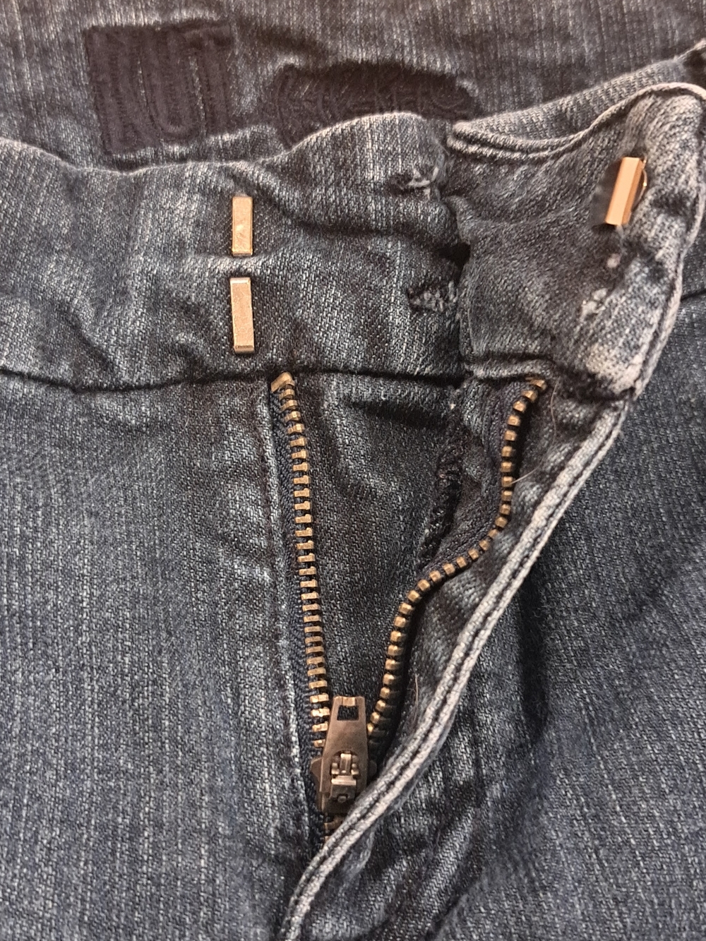 Kut from the Kloth Women's Denim Bermuda Shorts - Blue - Picture 3 of 9